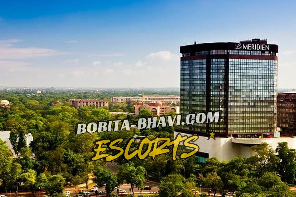 Escorts near Hotel Le Meridien Connaught Place Delhi